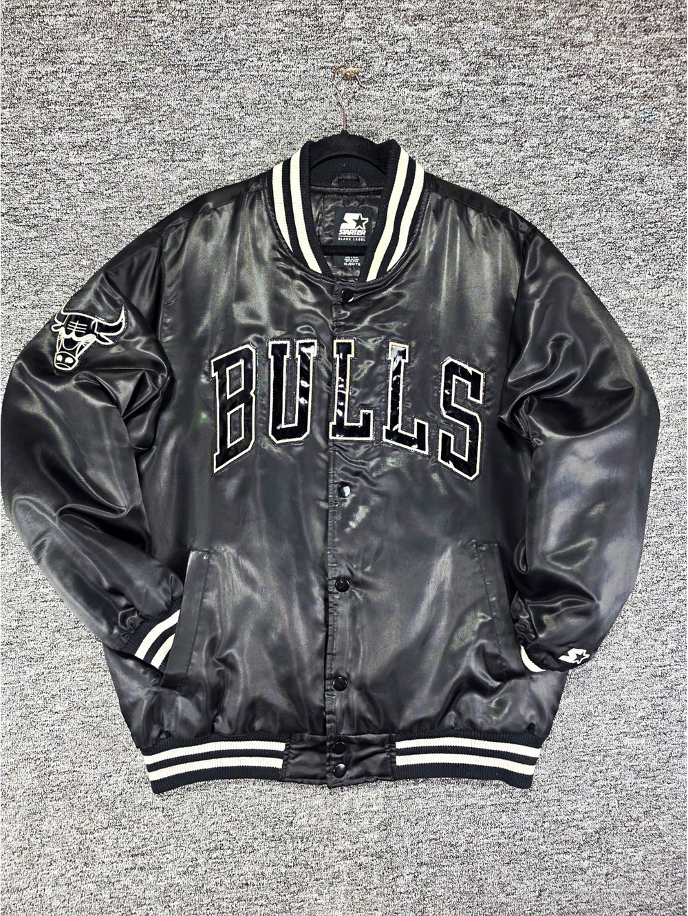 Starter Black Label Chicago Bulls NBA Snap-Front Jacket XL Black White